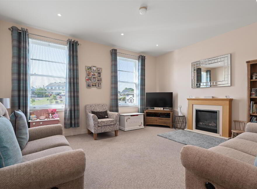 5 Mill View, Saintfield, BT24 7FG