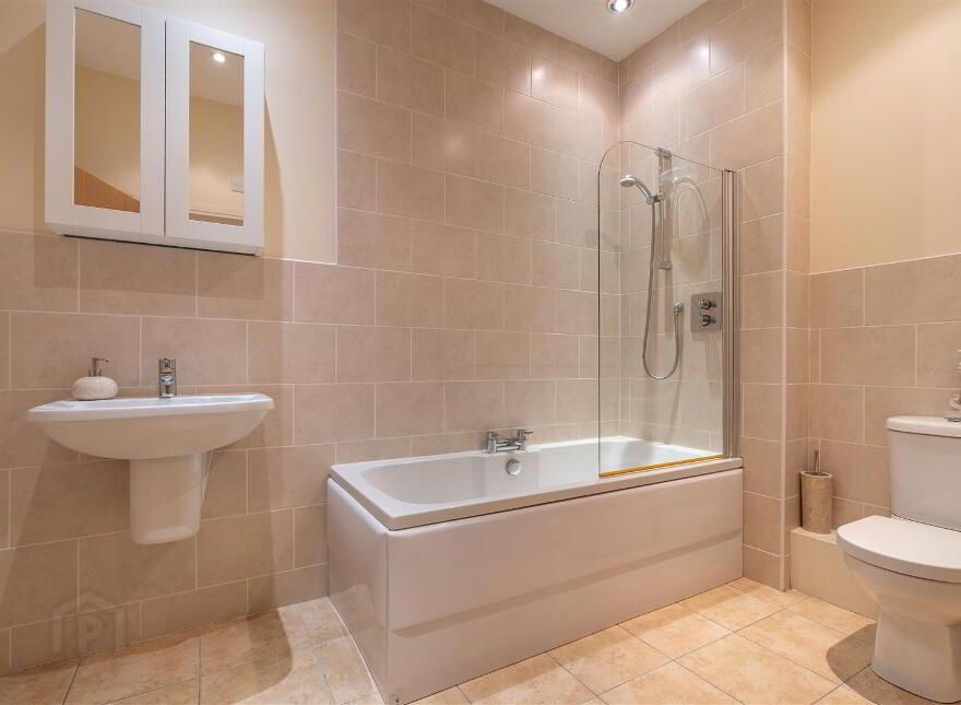 5 Mill View, Saintfield, BT24 7FG
