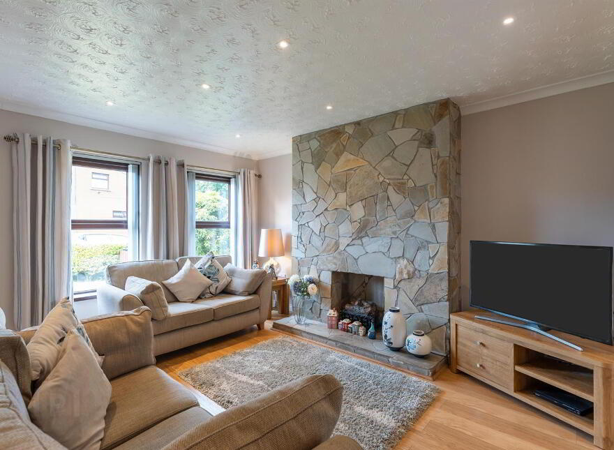 20 Beechgrove Gardens, Newtownabbey, BT36 6JF