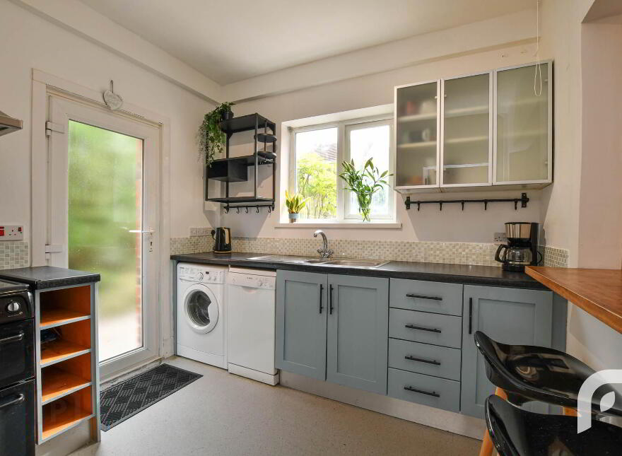 46 Upper Cavehill Road, Belfast, BT15 5FB
