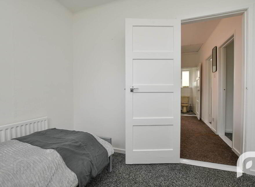 46 Upper Cavehill Road, Belfast, BT15 5FB