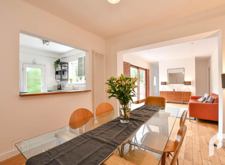 46 Upper Cavehill Road, Belfast, BT15 5FB
