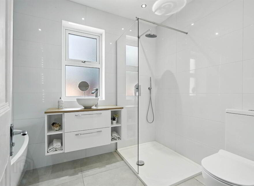 535 Ormeau Road, Belfast, BT7 3JA