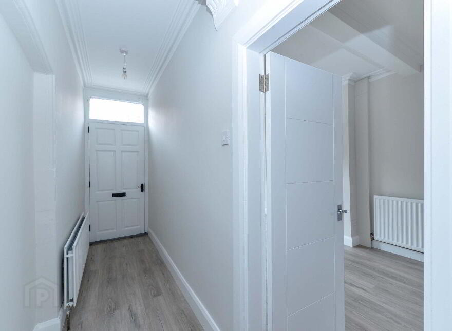 4 Lichfield Avenue, Belfast, BT5 5JQ