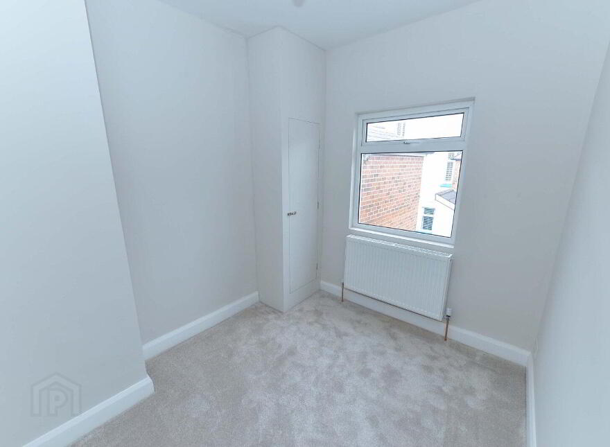 4 Lichfield Avenue, Belfast, BT5 5JQ