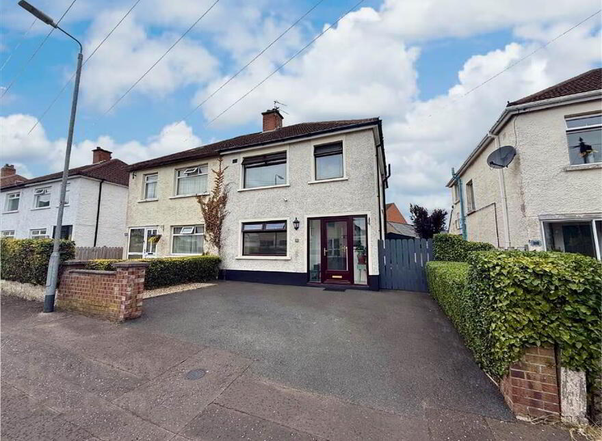 30 Carnamena Avenue, Cregagh, Belfast, BT6 9PH photo