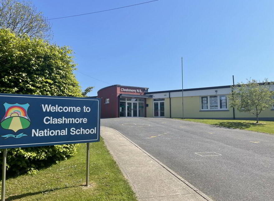 Ballycurrane, Clashmore