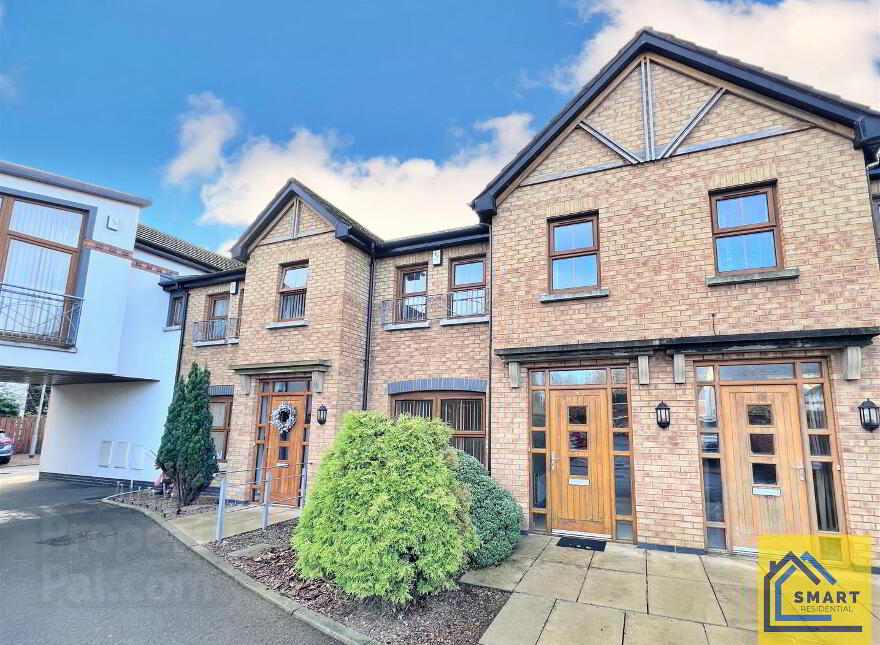9 Inver Court, Belfast, BT4 1RS photo