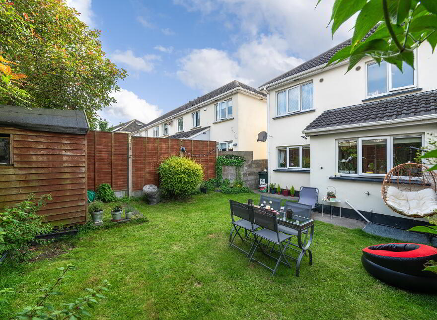 43 Liffey Crescent, Lucan, K78H2D1
