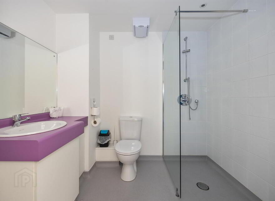 Clare Lodge, 3 Castle Place, Newcastle, Down, BT33 0AB