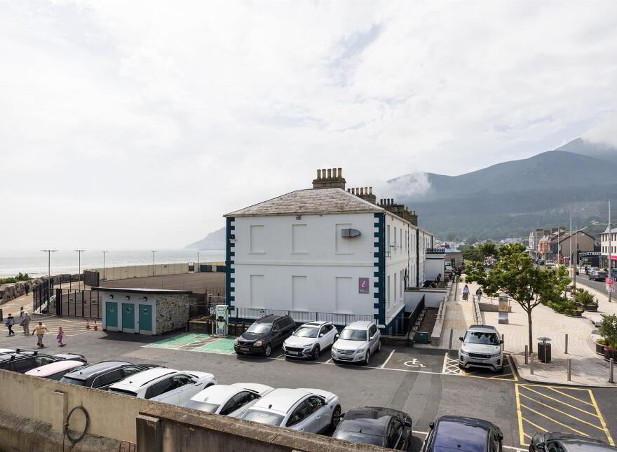 Clare Lodge, 3 Castle Place, Newcastle, Down, BT33 0AB