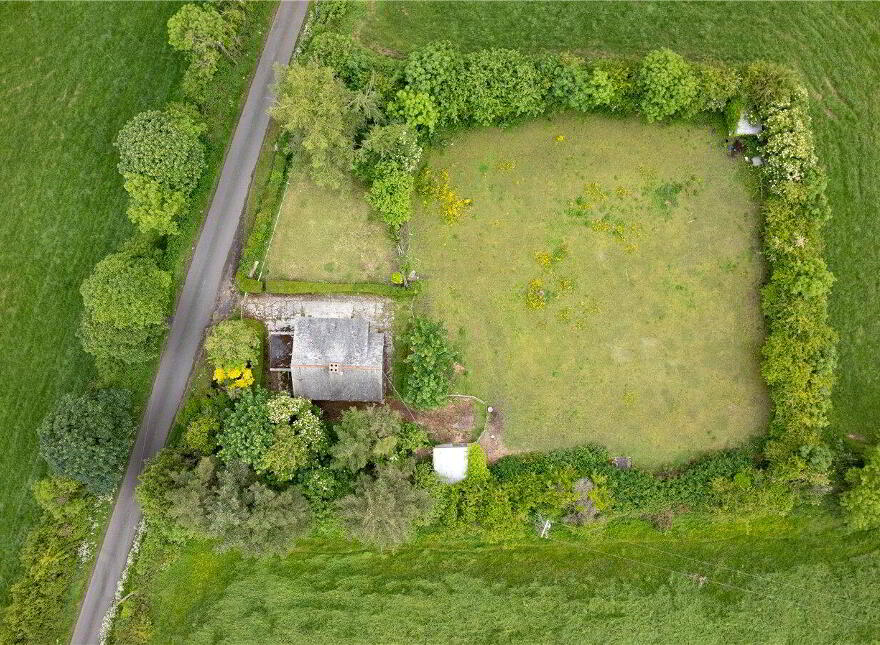 8 Shinn School Road, Newry, BT34 1PA