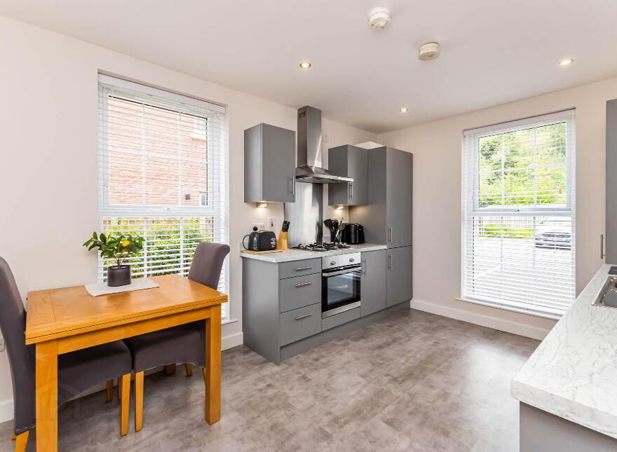Apt 2, 47 Ayrshire Road, Lisburn, BT28 2SF