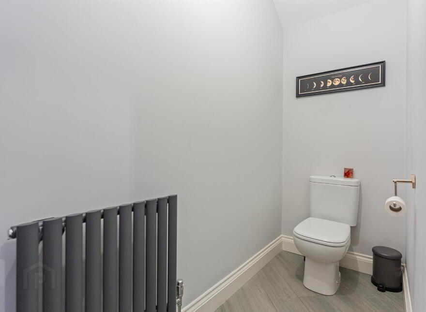 7 Tullynagardy Avenue, Newtownards, BT23 4ZE