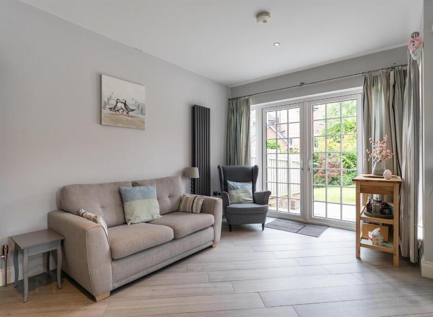 7 Tullynagardy Avenue, Newtownards, BT23 4ZE