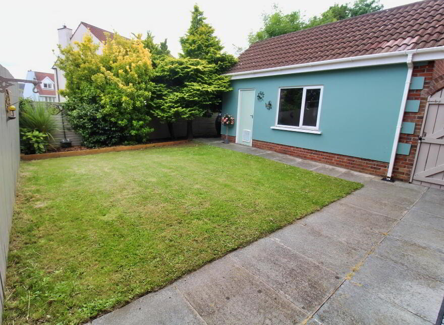18 Lord Wardens Green, Bangor, BT19 1YR