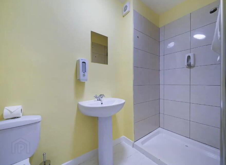 River House, B&b, Gweedore Road, Dungloe, F94AP97