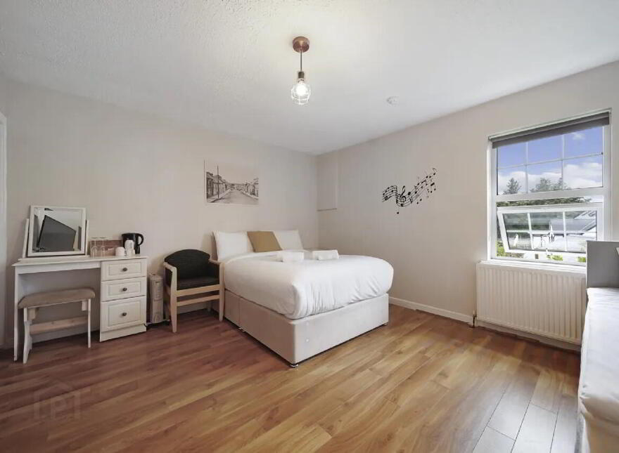 River House, B&b, Gweedore Road, Dungloe, F94AP97