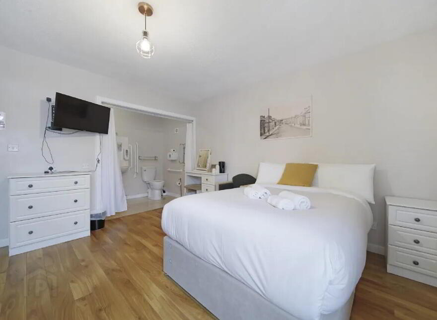 River House, B&b, Gweedore Road, Dungloe, F94AP97
