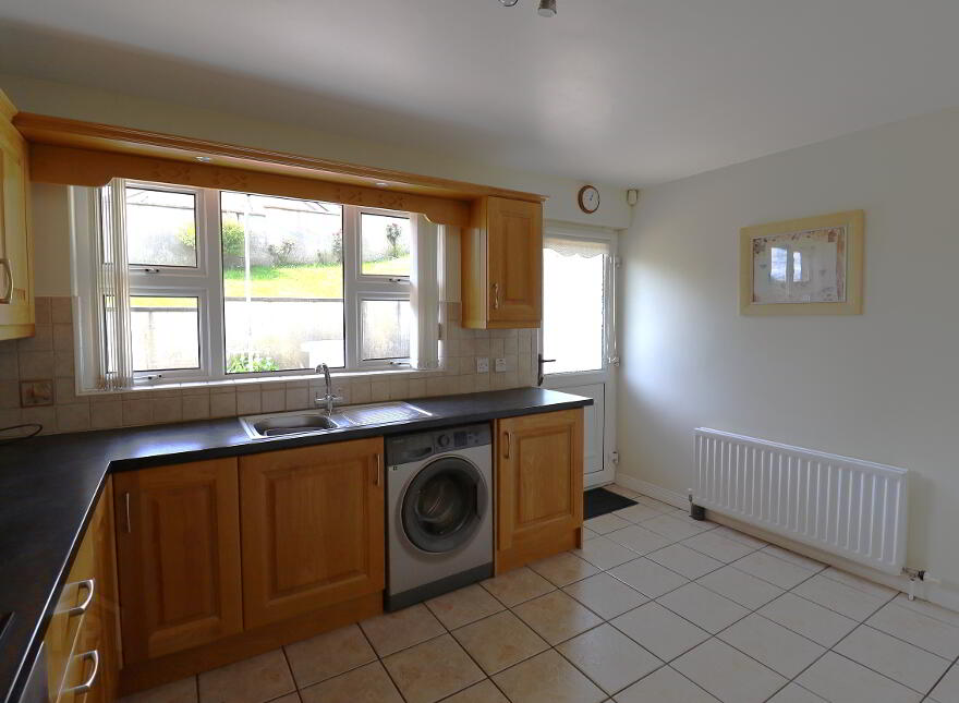 12 Kellys Brae, Annalong, BT34 4YQ