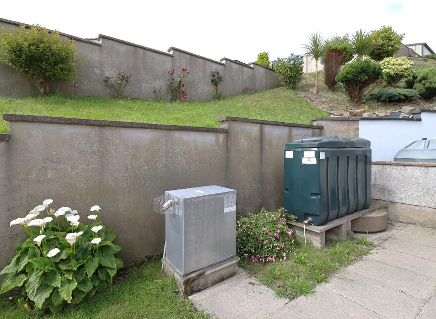 12 Kellys Brae, Annalong, BT34 4YQ