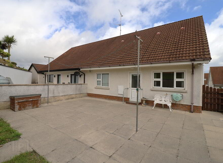 12 Kellys Brae, Annalong, BT34 4YQ