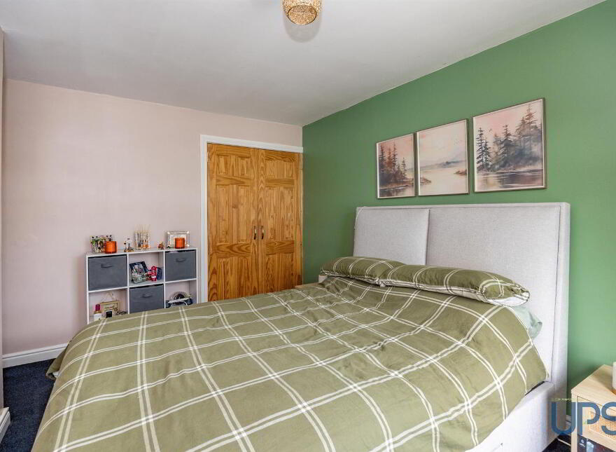 19 Summerhill Park, Twinbrook, Belfast, BT17 0RQ