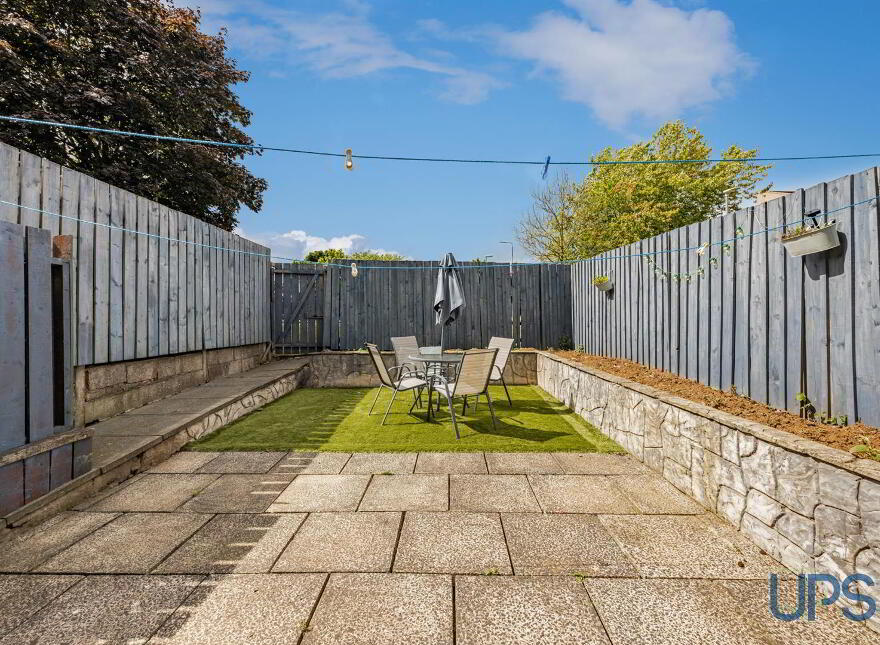 19 Summerhill Park, Twinbrook, Belfast, BT17 0RQ