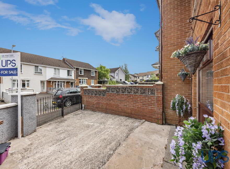 19 Summerhill Park, Twinbrook, Belfast, BT17 0RQ