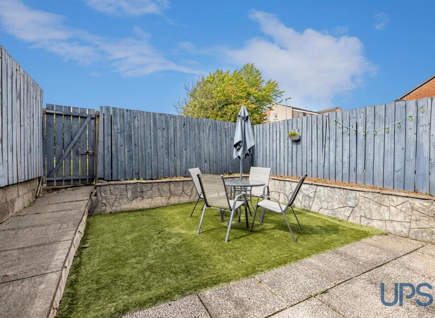 19 Summerhill Park, Twinbrook, Belfast, BT17 0RQ