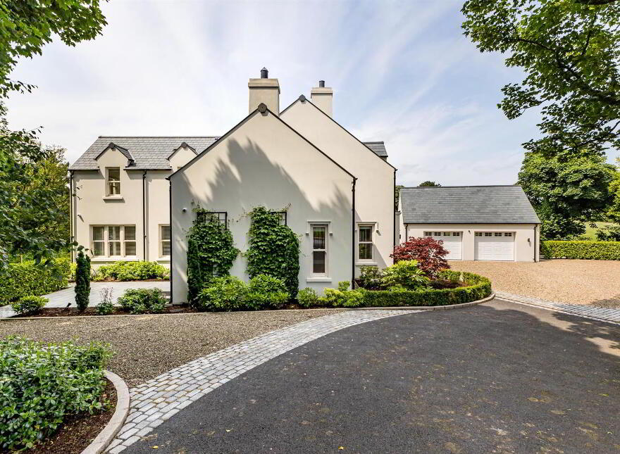 110 Shore Road, Kircubbin, Newtownards, BT22 2RP