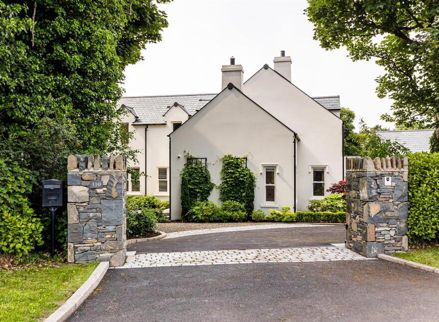 110 Shore Road, Kircubbin, Newtownards, BT22 2RP