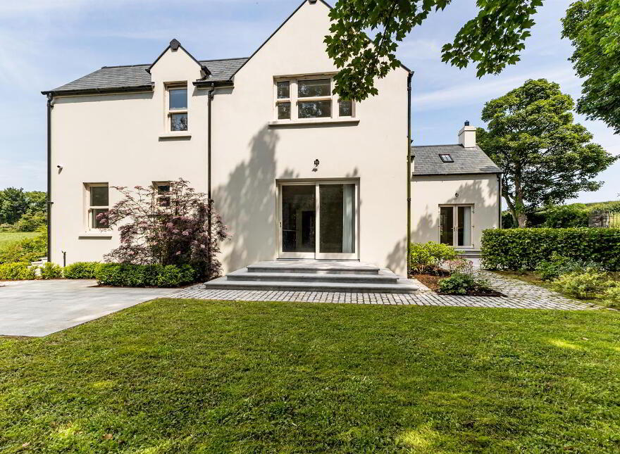 110 Shore Road, Kircubbin, Newtownards, BT22 2RP