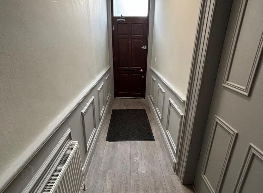 Serviced Accomodation, 16 Rugby Road, Queens Quarter, Belfast, BT7 1PS