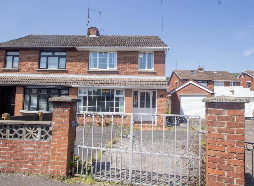 83 Stewartstown Park, Stewarststown Road, Belfast, BT11 9GJ photo