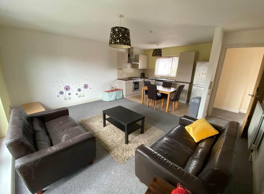 Apt 6 32, Chatsworth Street, Belfast, BT5 4QL