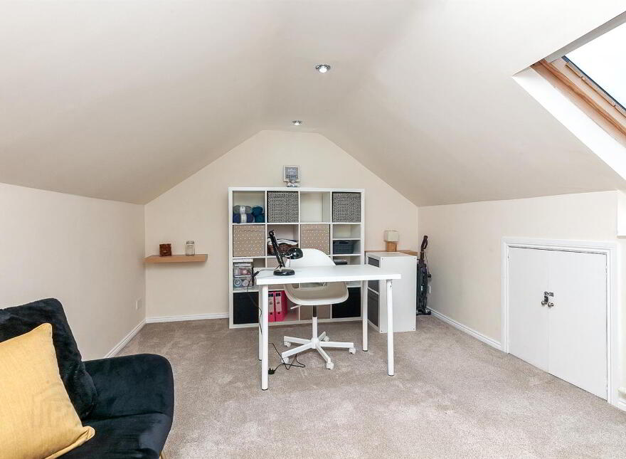 23 Erinvale Park, Belfast, BT10 0FR