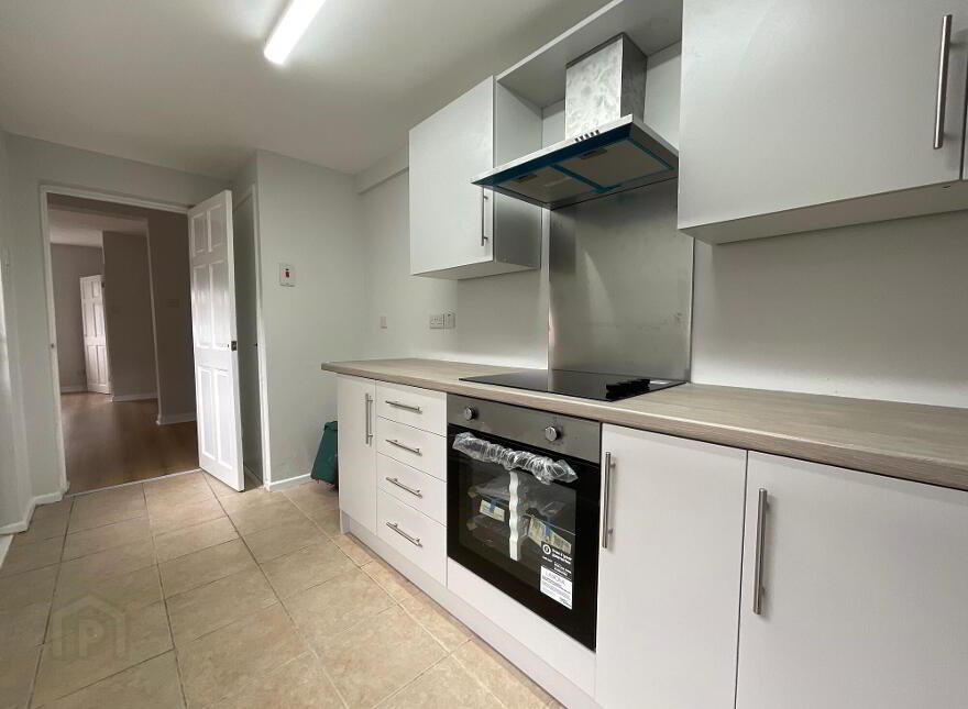 98 Frenchpark Street, Belfast, BT12 6HZ