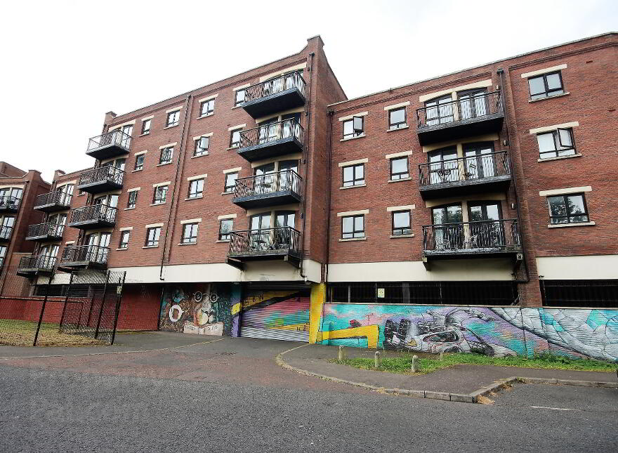 Cromwell Court, 49 Cromwell Road, Belfast, BT7 1NE photo