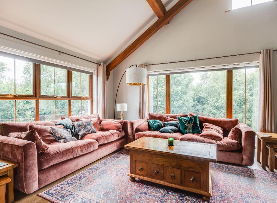 Honeysuckle House, 30 Derrynacrannog Road, Belleek, BT93 3FQ