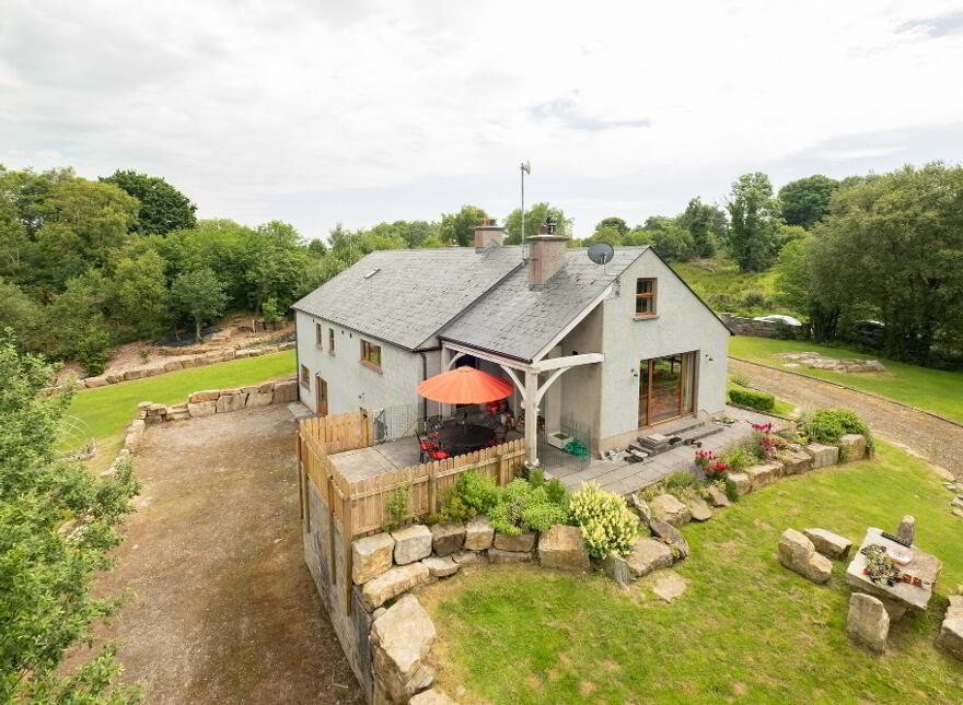 Honeysuckle House, 30 Derrynacrannog Road, Belleek, BT93 3FQ