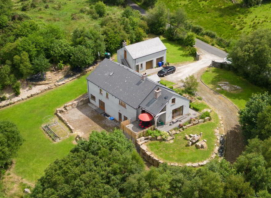 Honeysuckle House, 30 Derrynacrannog Road, Belleek, BT93 3FQ