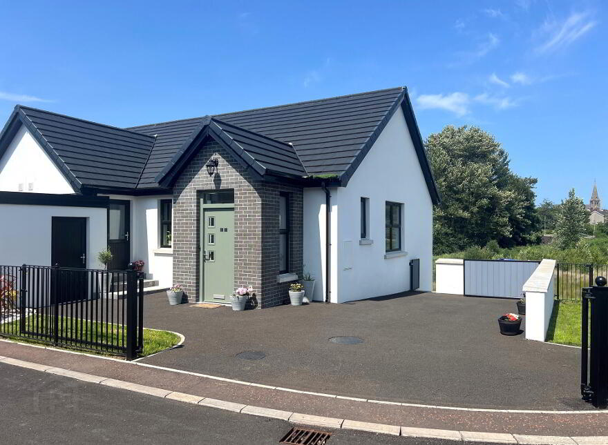11 Millbrooke Avenue, Ballymoney, BT53 7FL