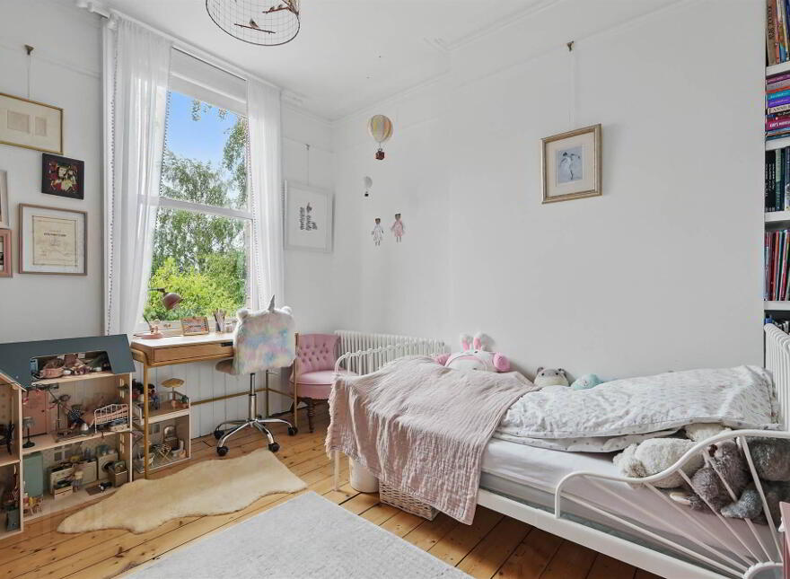 11 Cyprus Park, Ballyhackamore, Belfast, BT5 6EA