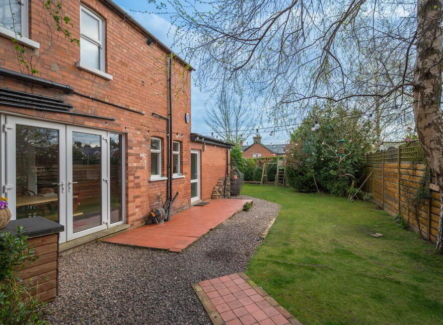 11 Cyprus Park, Ballyhackamore, Belfast, BT5 6EA