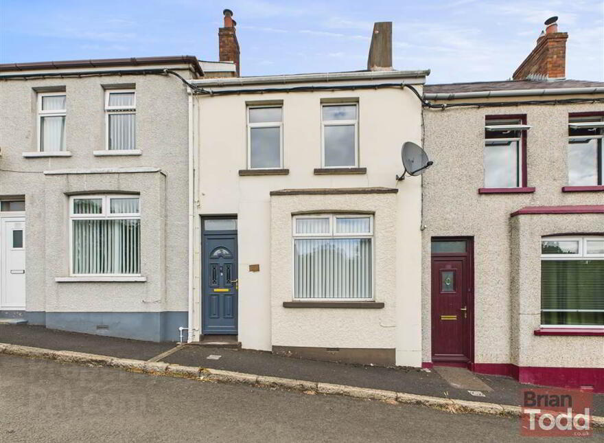Kitcheners Avenue, Larne, BT40 2AB photo