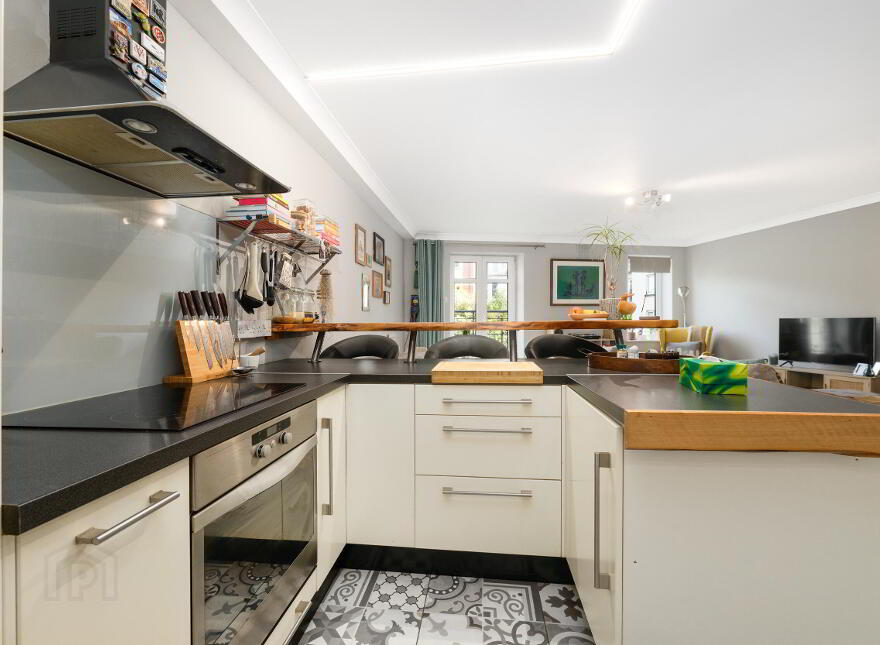 97 Newmarket Square, Wards Hill, Dublin, D08W5RK