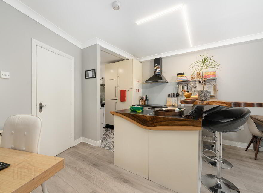 97 Newmarket Square, Wards Hill, Dublin, D08W5RK