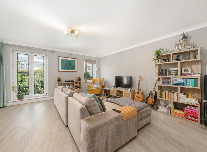 97 Newmarket Square, Wards Hill, Dublin, D08W5RK