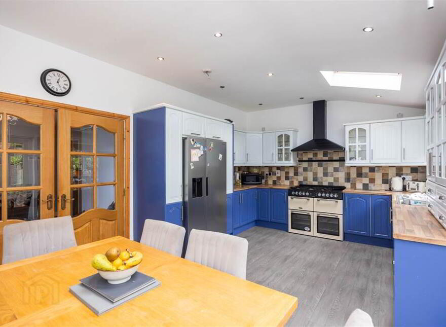 2 Breda Park, Belfast, BT8 6JR